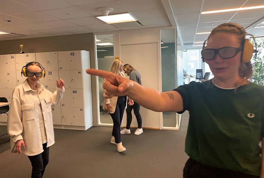 dovblindhet's tweet photo. Workshop om kombinerte sansetap for Team Olivia. Les mer på nettsiden vår: https://t.co/4eRwcSFnYN #nkdb #statped #dovblindhetno https://t.co/uM67OCCSGz
