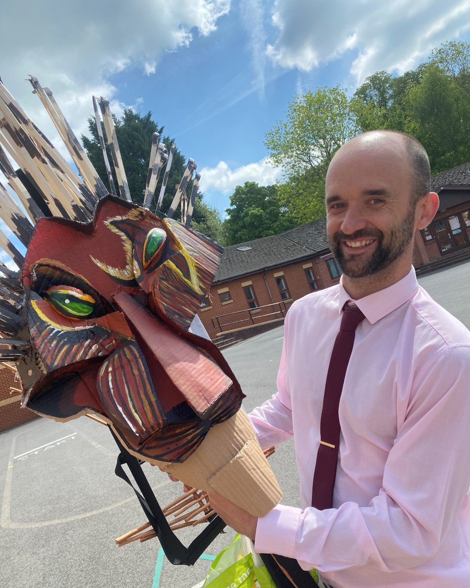 SJBWindsor's tweet photo. #SJBdrama Mr Jenkins is delighted with the wonderful masks created by #SJBart Mrs Beckwith for his Lion King production. The countdown is on! Seated tickets are available from tomorrow (Saturday) 9am. See the school newsletter for more information & links. π¦π
#SJBcreative https://t.co/21hnpZl23i