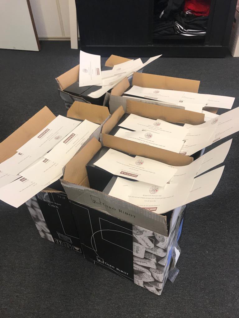 Ajax Life tweet media