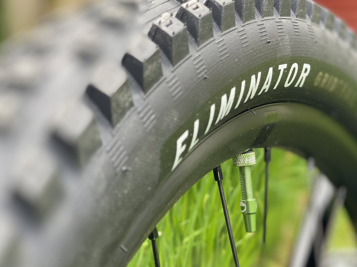 grayomtb's tweet photo. Hell yeah! Now I am like a kid in a candy shop! 🔥🔥 ….. #freshgoodsfriday #mtb https://t.co/Eh7FNeCntq