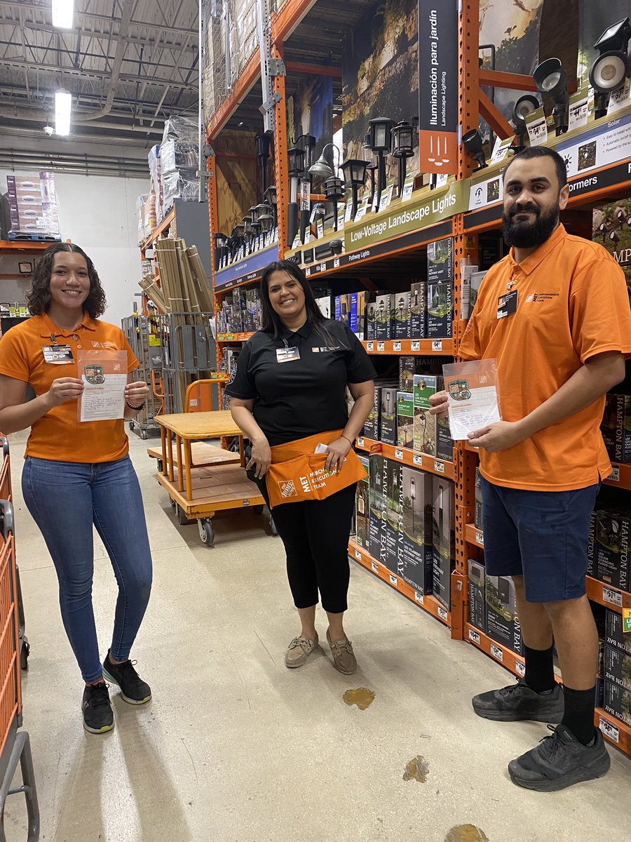 Sarah Jane tweet media