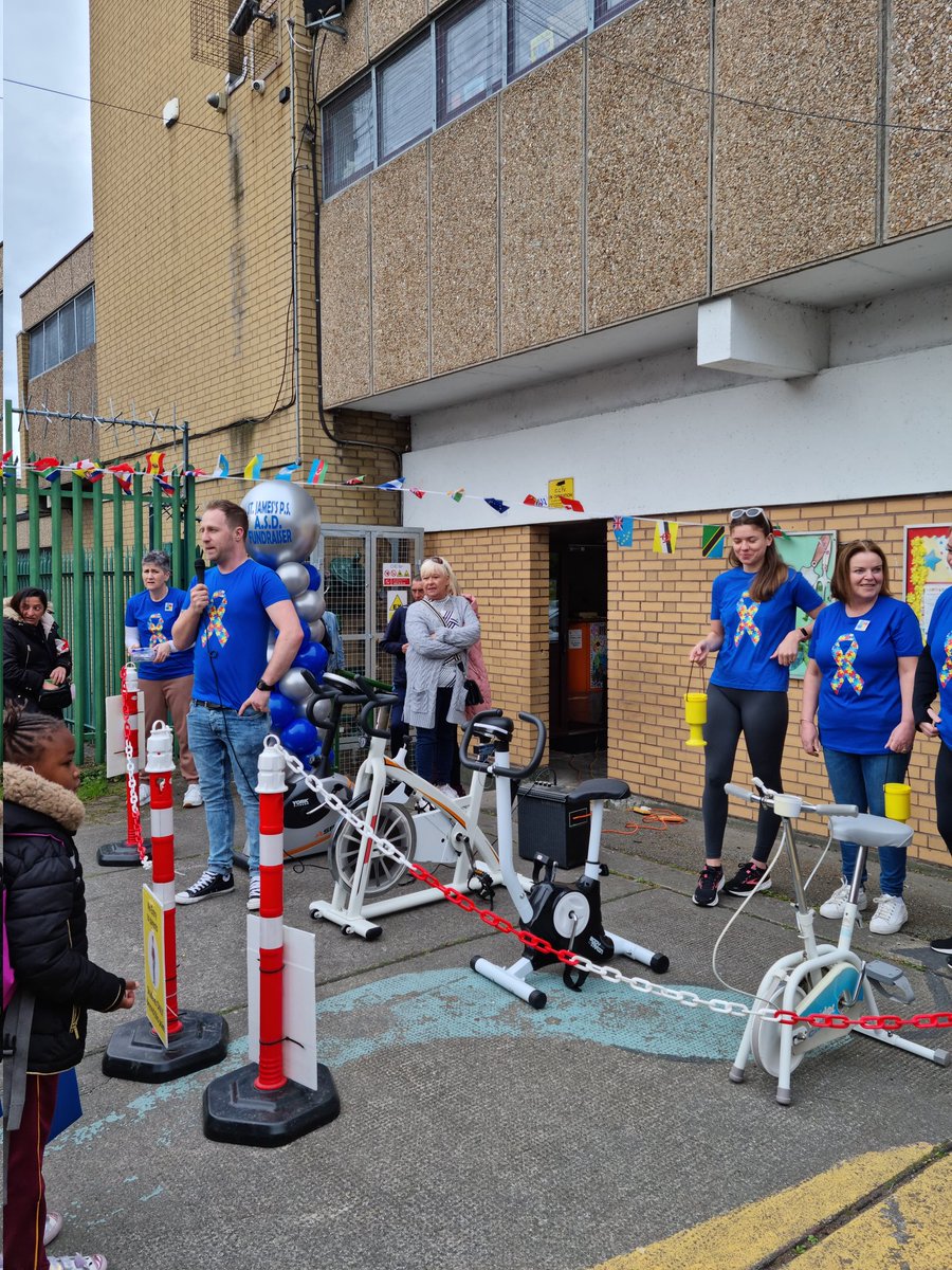 St. James's PS tweet media