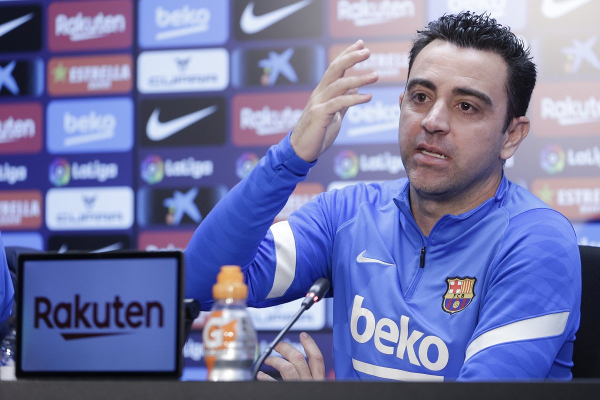 🎙️ Xavi: "Lo que tengo claro es que jugando con este modelo de juego se han conseguido cinco Champions, muchos títulos de Liga y el reconocimiento mundial. Se acuerdan del Barça de Guardiola y Messi"

mundodeportivo.com/futbol/laliga/…