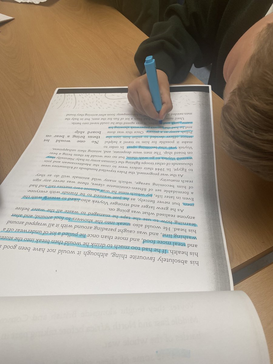 Y4Spa's tweet photo. This morning year 4 were identifying key events in a story to help us write a letter in role as a character. I was very proud of their skill at picking out what was important and highlighting it! Great work year 4! https://t.co/2BX2cEfqrW