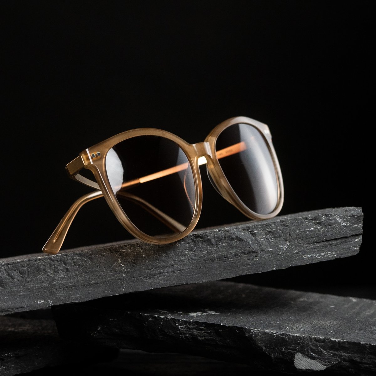 Have you got your style sorted for summer?😎

Shop our performance and street models ahead of the sunny period☀️

•

•

•

#eyewearshop #eyewearlover #fashioneyewear #eyeweartrends #eyeweardesign #eyewearstyle #optical #eyewearfashion #eyeglasses #golflifestyle #golffashion