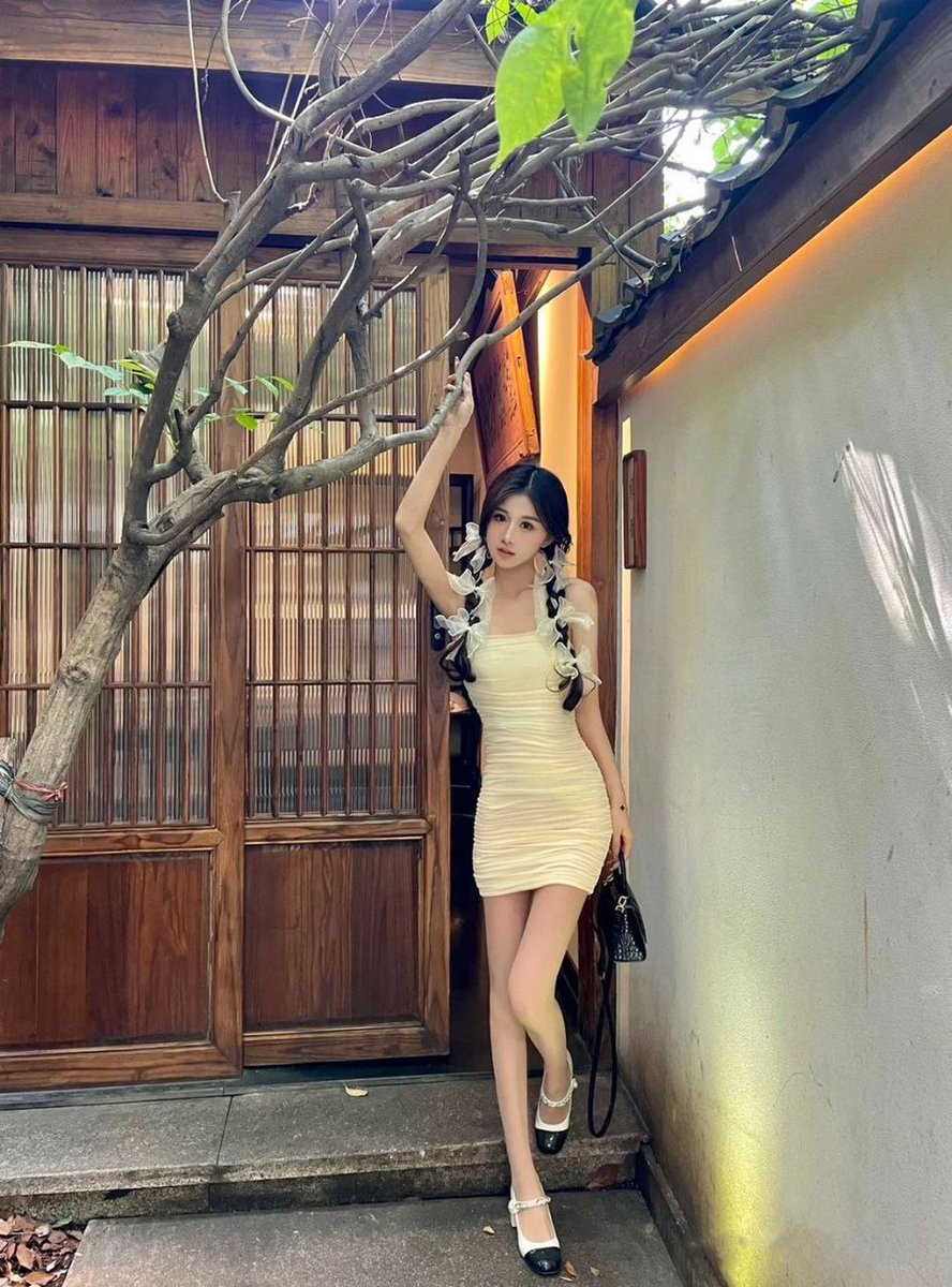 teep0168's tweet photo. 长沙新人❤️❤️短期兼职  
 ♥ 看你爱笑的眼睛，沉溺不语♥  
          —————🌸—————
                170😘D😘04
初次登录，清新甜美，可纯可欲
                    支持验证💘 https://t.co/DkWMlGzoZU