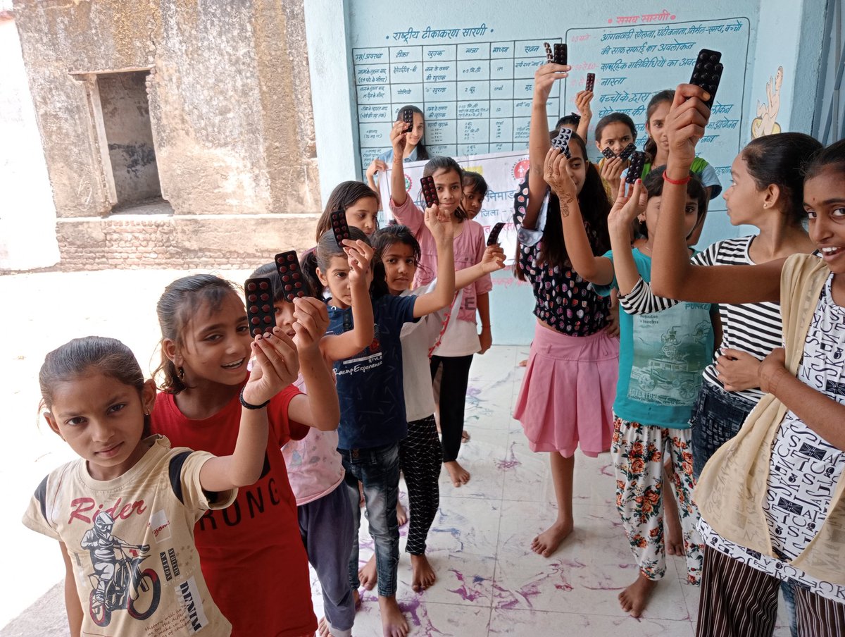 ChhayaPal007's tweet photo. Hwc nimarkhedi ladli utasav
#hbtest
#Competition
Rongoli
Mehandi
@usaid_india @NisthaGupta09 @ABHWC_MP @NHM_MPHealth @jepigo1 https://t.co/cxaY4qQVJD