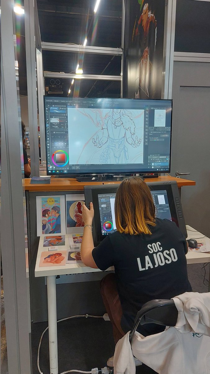 Un any més visitem el <a href="/ComicBarcelona/">Comic Barcelona</a> amb l'alumnat de 1r d'ESO. Còmics, fanzines, pòsters, samarretes, exposicions... els nostres reporters s'ho han passat pipa! <a href="/INS_Pla_Marcell/">Institut Pla Marcell</a>