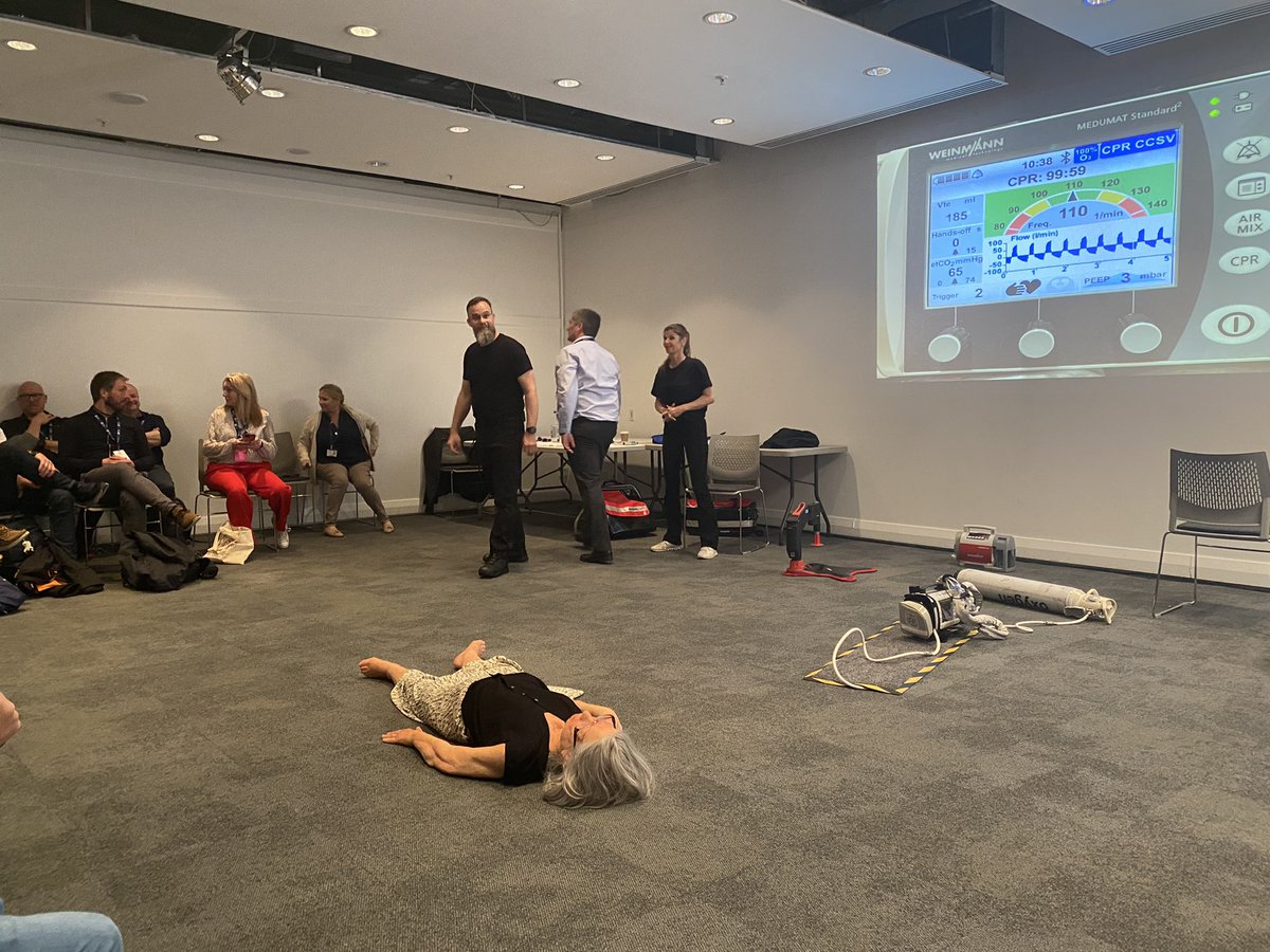 Samantha Barry tweet media