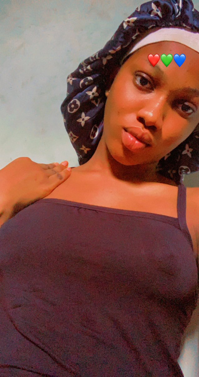 oru_nor's tweet photo. Pls guys patronize me I see breast enlargement products trust me it works 
  Before                         After https://t.co/Yz9QWU39UG