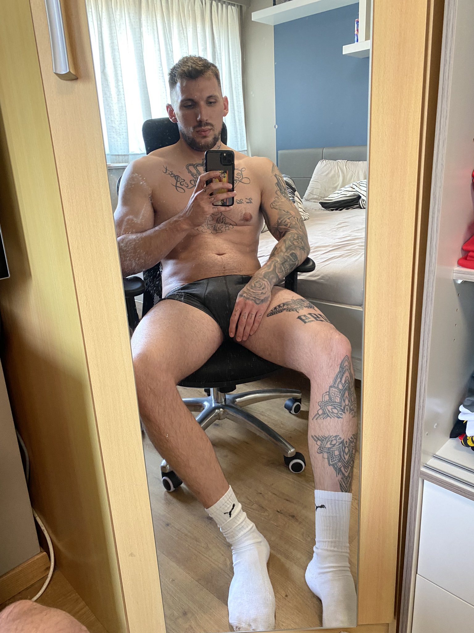 All i want is some 🐱 rn #Onlyfanshottest #onlyfans #hornysnapchat #hornyaftergym #horny #bigdickstud #BigDickthread #bigdickdad #bigDicKsurprise #bigdickpower https://t.co/cxsBTuEOfN