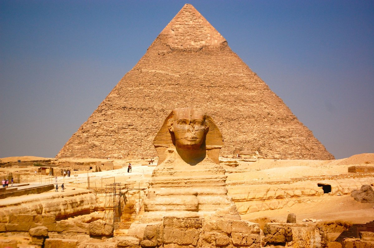 TemplarSubRosa's tweet photo. #Video from The Golden Rosy Cross about #Egyptian #Hermeticism https://t.co/cRhiM1tTEF #Egypt #Pyramid #Initiation #Rosicrucian #RosyCross https://t.co/3EP3MbXHkd