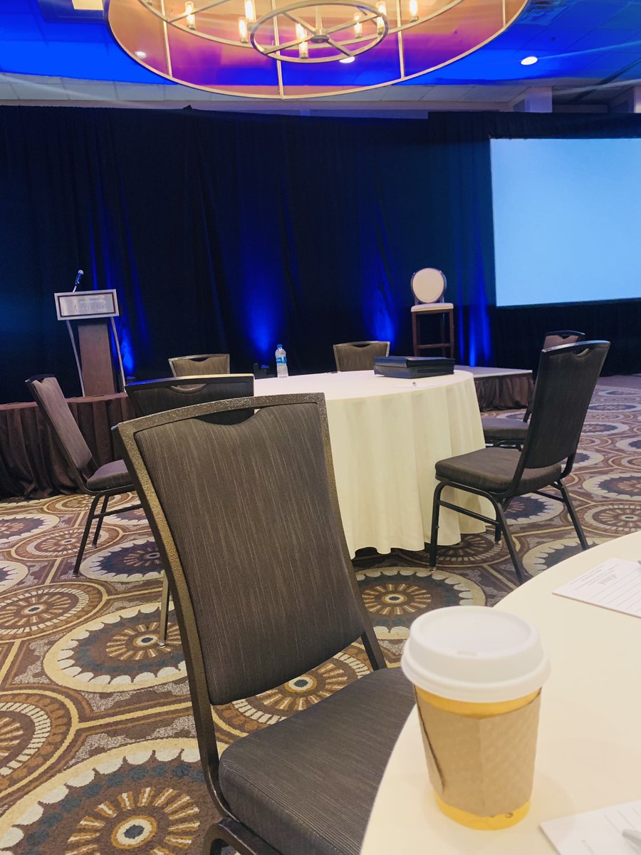 PA_SHRM's tweet photo. It’s the day of the show y’all! Getting ready to learn all about L&amp;L this morning. 

👋 good morning to our in person and our virtual attendees. It’s going to be a great day. 

#PASHRM #SHRM https://t.co/m7Pv75UvER