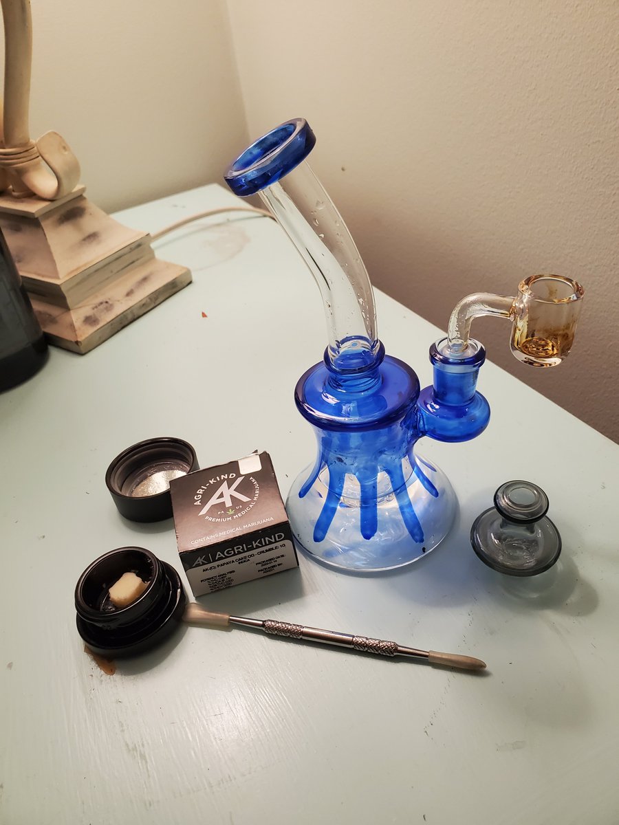 bud_ease_'s tweet photo. @AgriKind: Papaya Cake OG Crumble - 1G. Great Taste! Very clean and relaxing effects. Sale purchase! #pamedicalmarijuana #pammjpatients #pammj #pammjreviews #pammjpatient #mmjcommunity #mmjpatients #mmjlifestyle #medicalmarijuana #medicalcannabis https://t.co/IASx7rpr1O