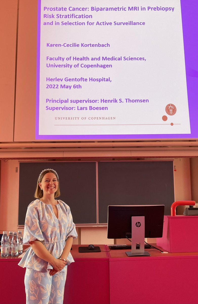 Karen-Cecilie Kortenbach forsvarer i dag sin flotte Ph.d afhandling vedr. biparametrisk MR af prostata i forbindelse med active surveillance hos lavrisiko patienter.
“Discount” skanningen demonstreres her at kunne gøre det ud for den multiparametriske skanning med kontrastfase 😉