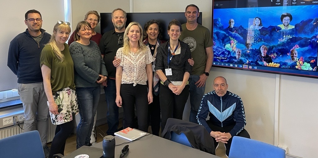 ICESmarine's tweet photo. 🐟 Our Working Group on the Biology and Assessment of Deep-sea Fisheries Resources #WGDEEP met this week in a hybrid setting with 10 members online & 10 members attending in our HQ in Copenhagen for the first time since covid.
➡️ Read more about the group: https://t.co/NKXjJNqAwD https://t.co/KqfwJK5dMF