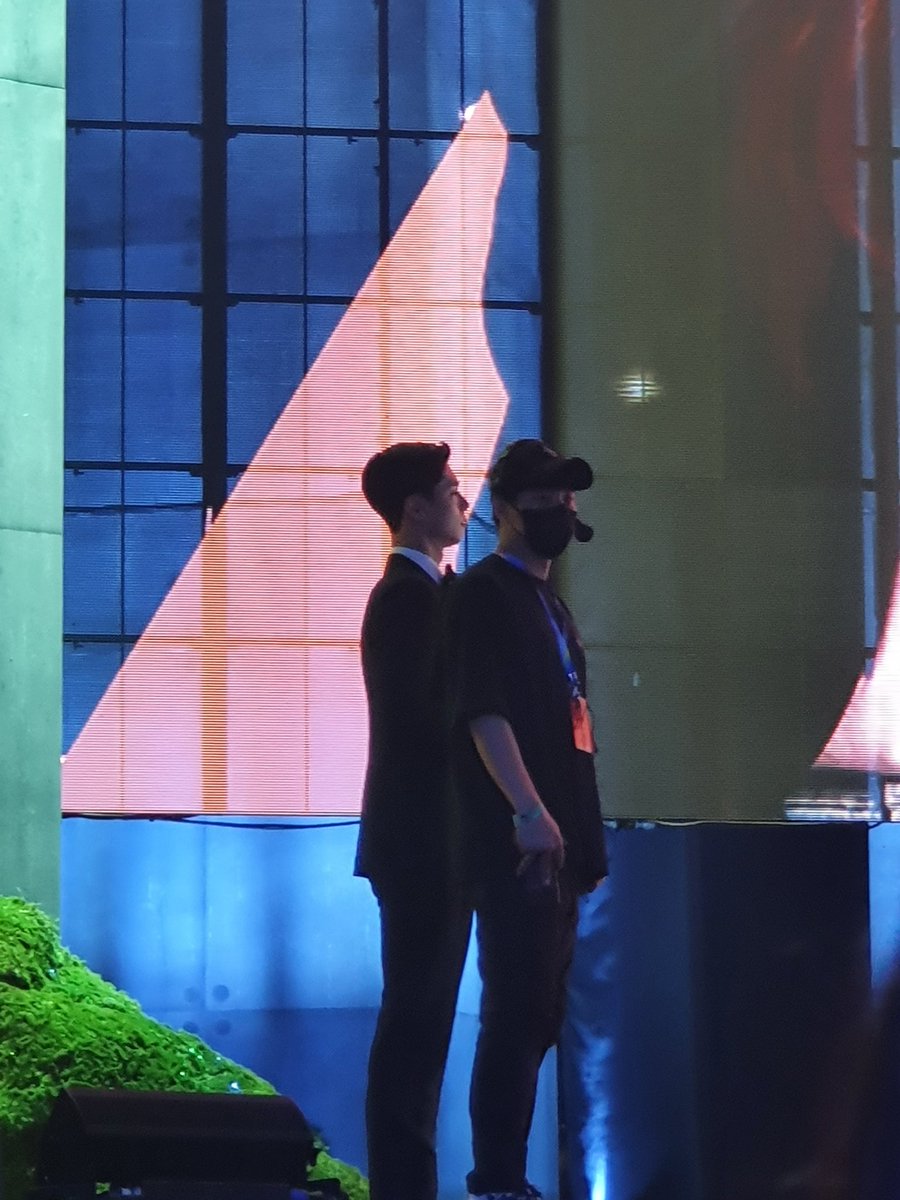 앞머리 슈크림 🙂