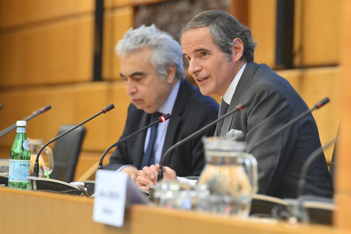 rafaelmgrossi's tweet photo. Was pleased to host @fbirol at @IAEAorg to provide the @IEA's perspective on how nuclear fits into the wider energy picture of tackling the energy &amp; climate crises. The world needs more reliable, clean energy and nuclear IS a solution. #Atoms4Climate https://t.co/OcQc6QmbHc