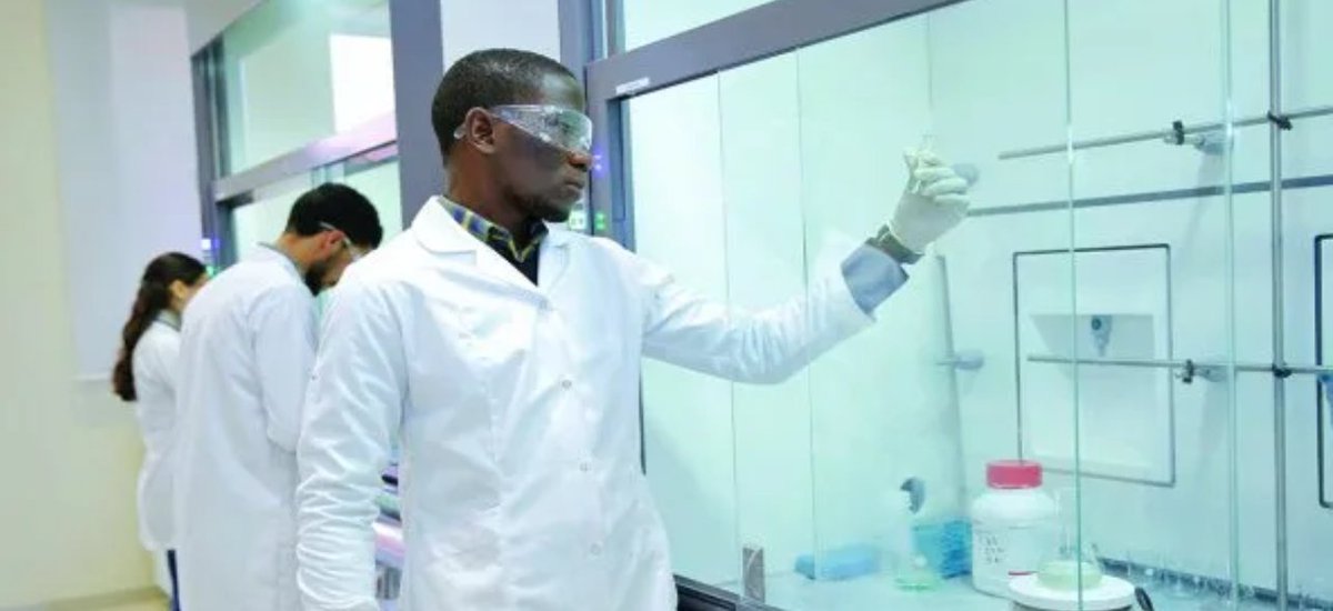 SuisseSenegal's tweet photo. L’@EPFL porte toujours une attention particulière à l’Afrique. Depuis deux ans, elle développe l’initiative Excellence in Africa en partenariat avec l’@UM6P_officiel.
Découvrez les projets en cours avec le Suisse @jchenal 
👉https://t.co/4rVp9KLS02 https://t.co/5o8ep49Kio