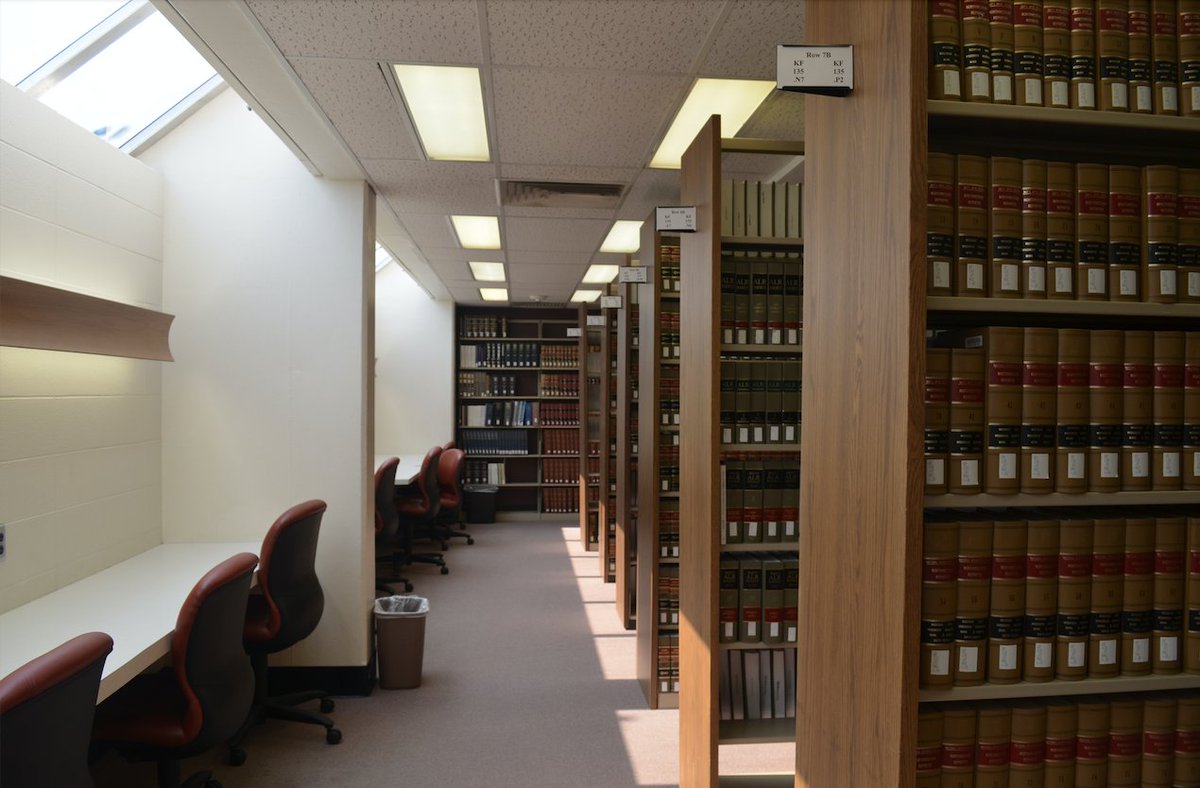 UARKLibraries's tweet photo. Finals tip of the day: There's more to the University Libraries than merely Mullins! Take advantage of our four branch libraries, located in the Chemistry, Fine Arts, Law and Physics buildings. #UARK #UARKLibraries https://t.co/z8VqZWZLPq https://t.co/d6dKeT0aMK