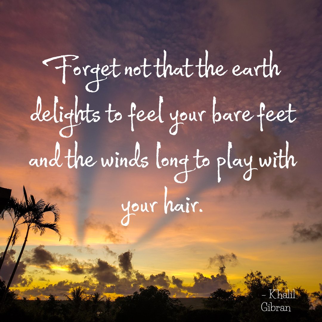 When you are looking for a state of peace and calm, simply place your feet on the earth beneath you and turn your attention to the feel of the wind on your face. Quietness will settle around you and, almost certainly, a smile will appear upon your face.

#sunrises #sunrisesky
