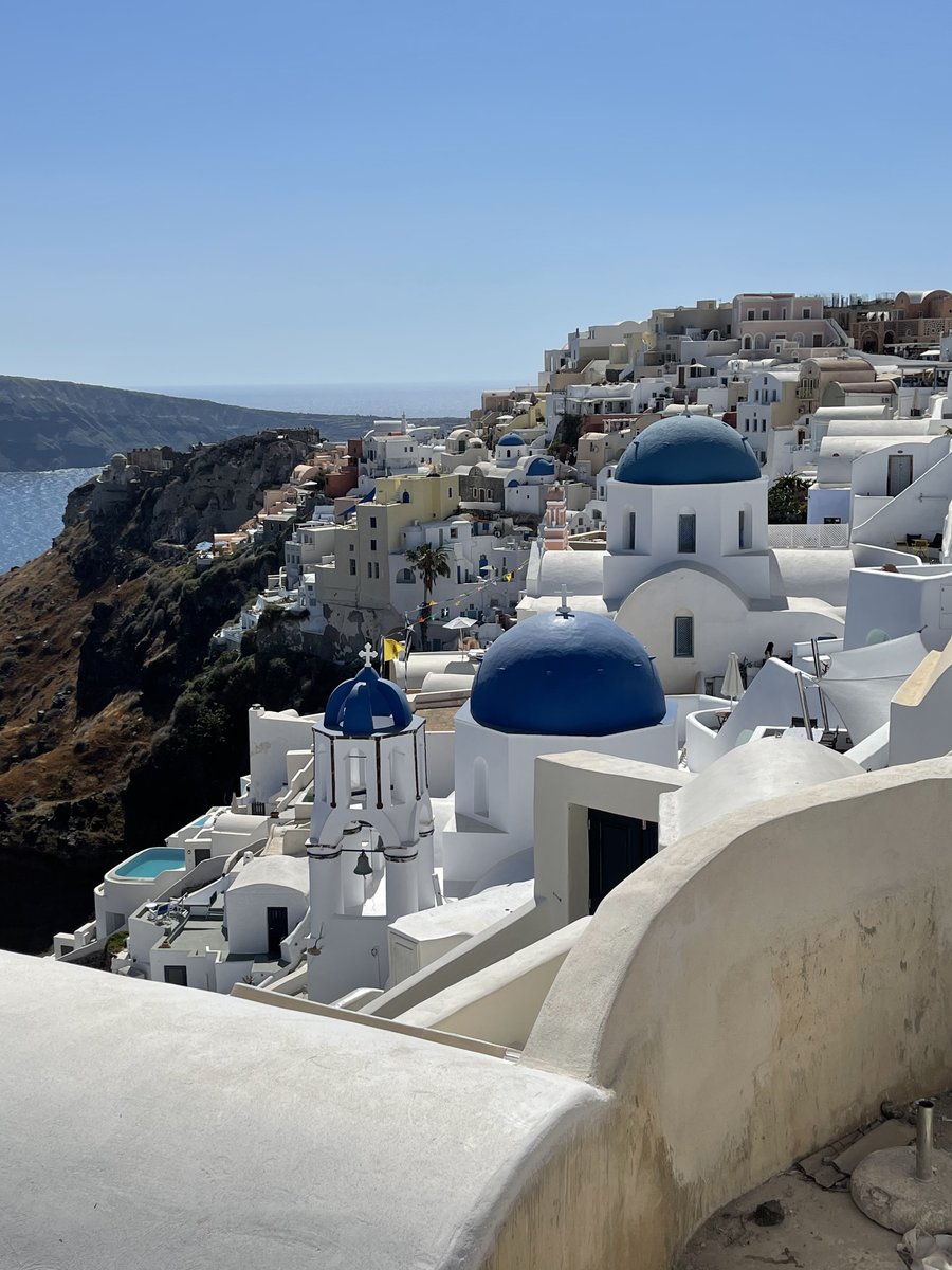 NJTwanderlust's tweet image. Capturing Oia in Santorini 🌞 

Wanderlust is having an amazing time exploring the island. There’s so many gorgeous places to visit. 

Where’s your favourite place on Santorini?

#Santorini #bluedomesofSantorini #islandlife #holidayinspo #bookwithatravelagent