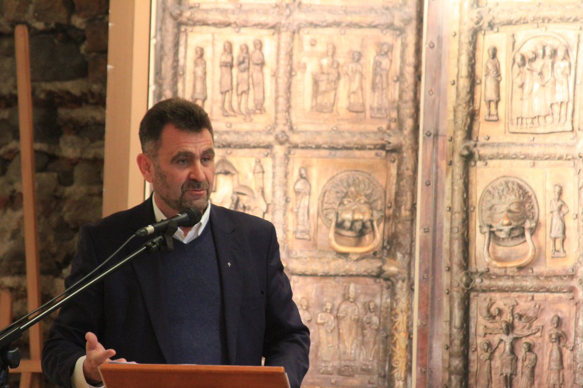 Na wiosennym posiedzeniu diecezjalnej rady ruchów rozmawialiśmy o wyzwaniach stojących przed świeckimi w Kościele. Naszym gościem był Pan prof. Waldemar Rozynowski, diakon stały w Diecezji Toruńskiej.