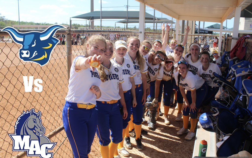 Today is game day! We play vs. Mt. Aloysius at Penn State Behrend with the first pitch scheduled for 10 am. Here is the link for live stats and live video: boxcast.tv/view/amcc-soft…
