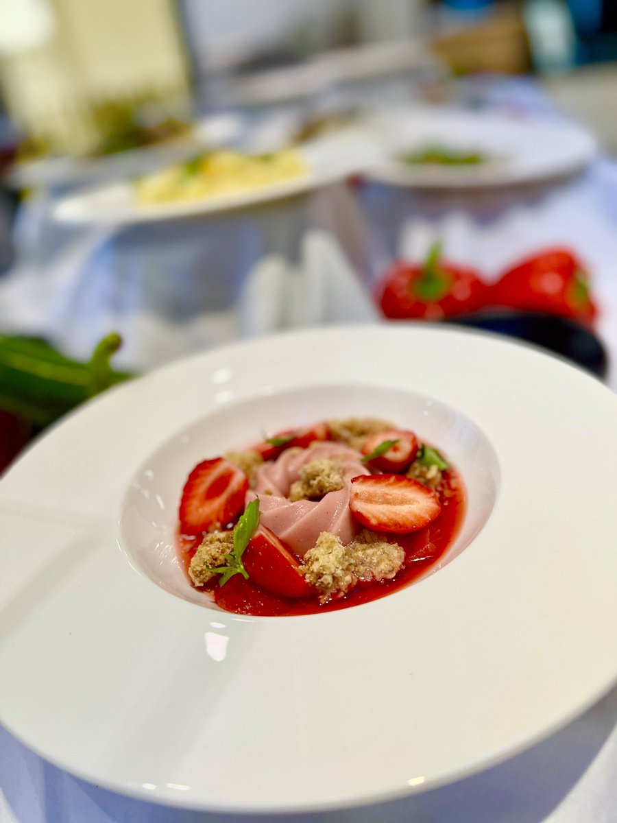 This week we hosted our Innovation Forum showcasing our new seasonal menus, chef consultant partnerships &amp; preferred artisanal suppliers. Some of the highlights included <a href="/SteveGrovesChef/">Steve Groves</a> #plantforward menus; <a href="/SabrinaGhayour/">Sabrina Ghayour-Lynn</a> #Persian dishes &amp; <a href="/dipnaanand/">Dipna</a> Punjab #streetfood