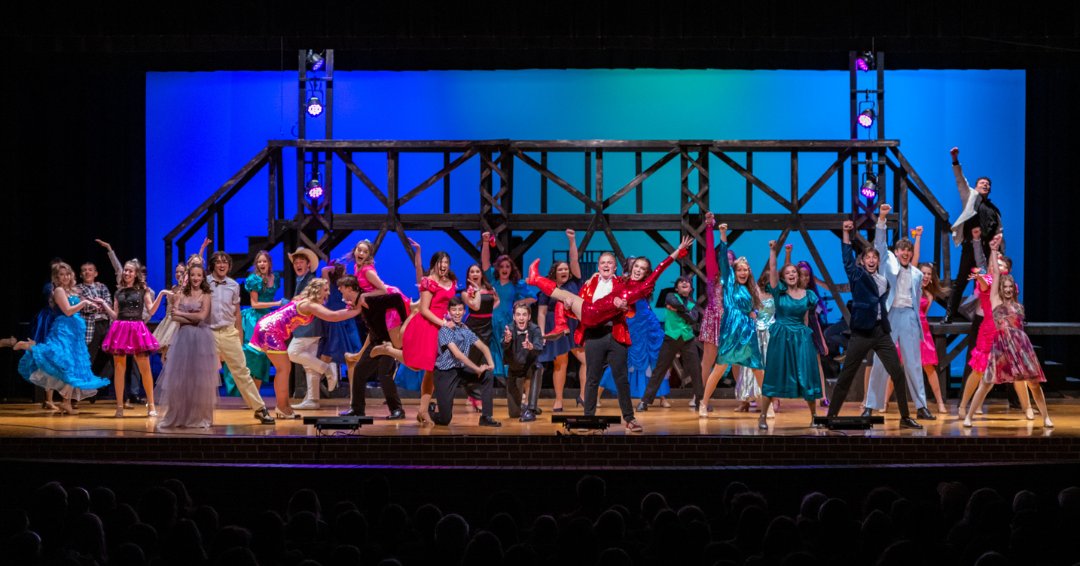 MarysvilleEVSD's tweet photo. Let’s relive the magic of the spring musical, “Footloose!” ⭐ #MEVSD #PTBM

Photo credit: Carie Dernlan https://t.co/wm4eU0bedg