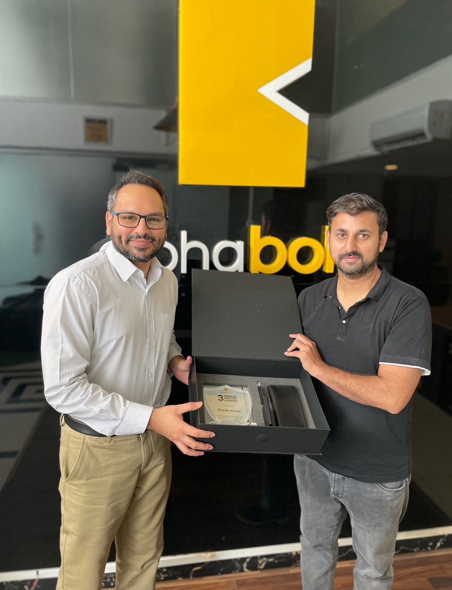 AlphaboldInc's tweet photo. #Congratulations Muhammad Shahzeb, Tilal Bin Yousaf, Humayun Tayyib, and Ahmad Alauddin for receiving the 3 Years of Service Award! 🥳
It’s been three years since you guys joined #AlphaBOLD, and each year, you guys raised the bar by delivering more than expectations. https://t.co/bjnUfqpy5e