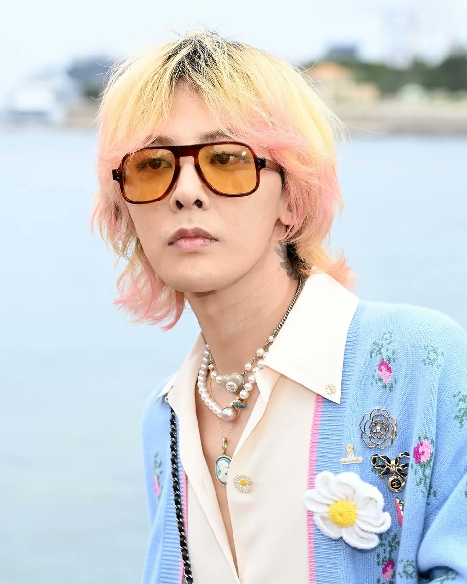 lhviiiviii's tweet photo. Harper's BAZAAR Japan on Instagram about #GDRAGON x CHANEL (cr. harpersbazaarjapan)
https://t.co/sEjfhHBNKP

2022 https://t.co/DK3jYv2ii4