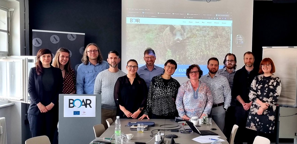 And that's a wrap! We had an amazing exchange w/ <a href="/BOAR_ERC/">(getting social with) BOAR</a> team on how our various species are commodified, how to better centre the #animal in #conservation, how #charisma shapes policy &amp; management. Thanks everyone for a warm welcome 🙏  and passionate discussion! #Prague #IWT