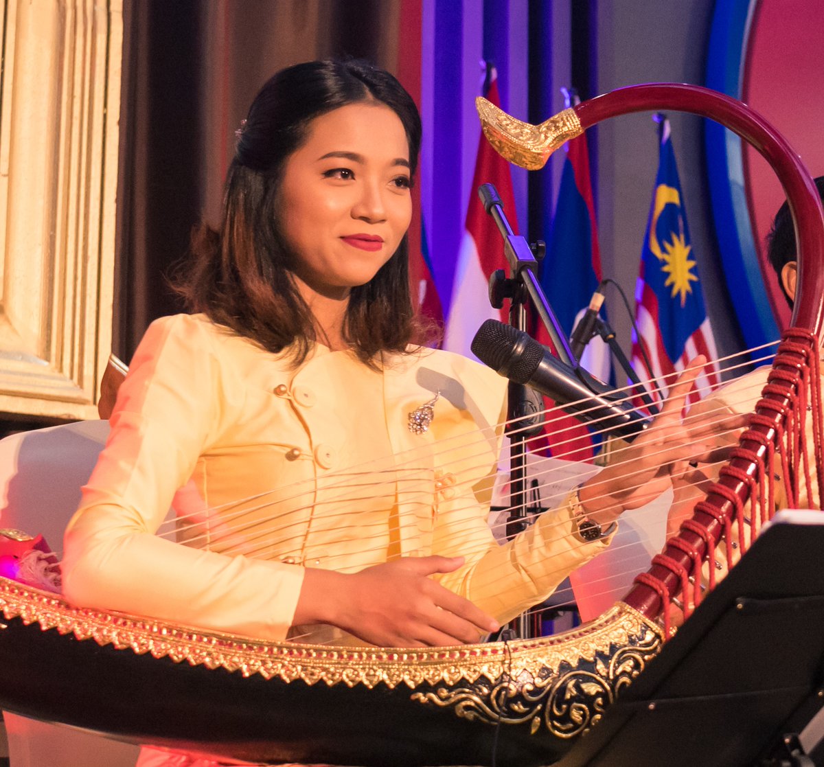 c_consonant's tweet photo. 🎁🎉 #HappyBirthday to Thazin Htwe, our amazing #CaseanConsonant Musician from #Myanmar!

🎂💗 Sending you an infinite amount of blessings, love, smiles, and joy on your birthday, today, tomorrow, and always!

#Casean https://t.co/qoWsZbCpY0