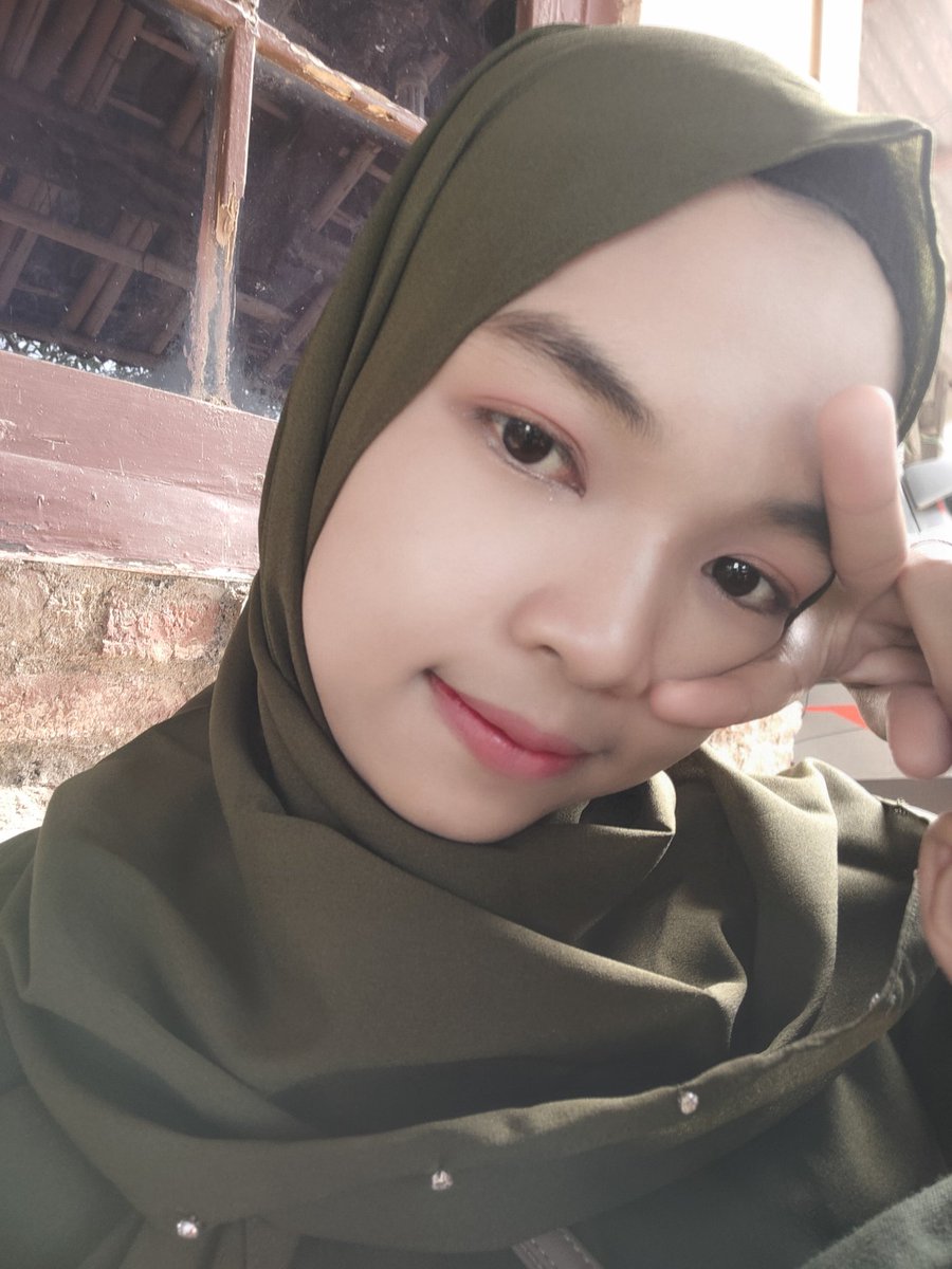 abchaan_'s tweet photo. Ketolong sama efek, mayan buat nipu orang yg cuma mandeng fisik

#EidMubarak2022 https://t.co/A49FrDYzlz