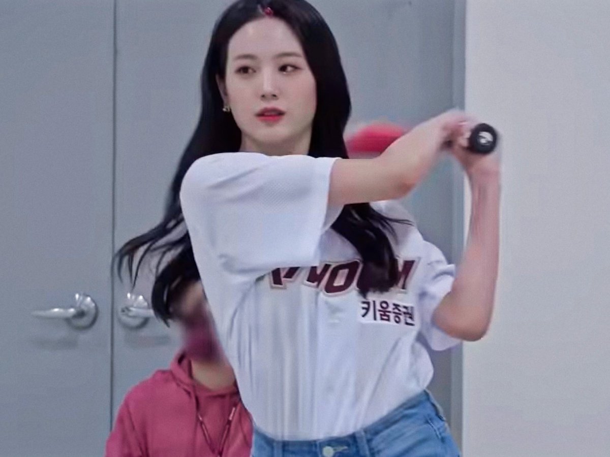 ⚾️ #장규리 #JangGyuri #fromis_9  <a href="/realfromis_9/">fromis_9 [프로미스나인]</a>