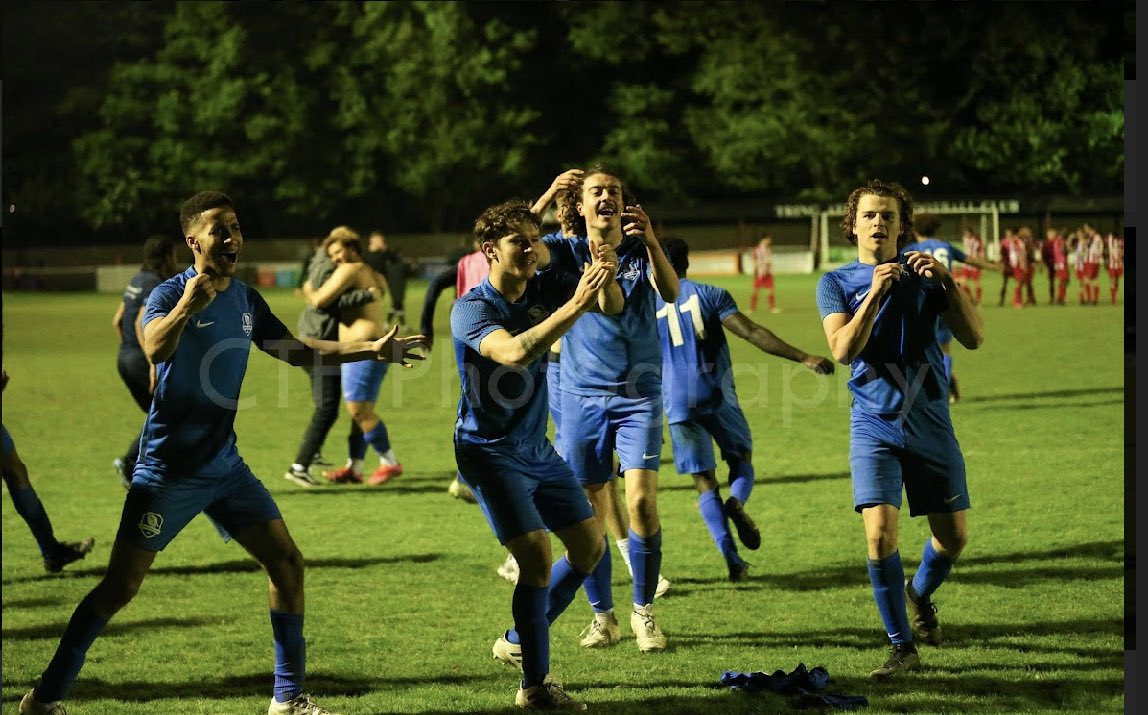 CHAMPIONSSSSSSS👀⚽️💙