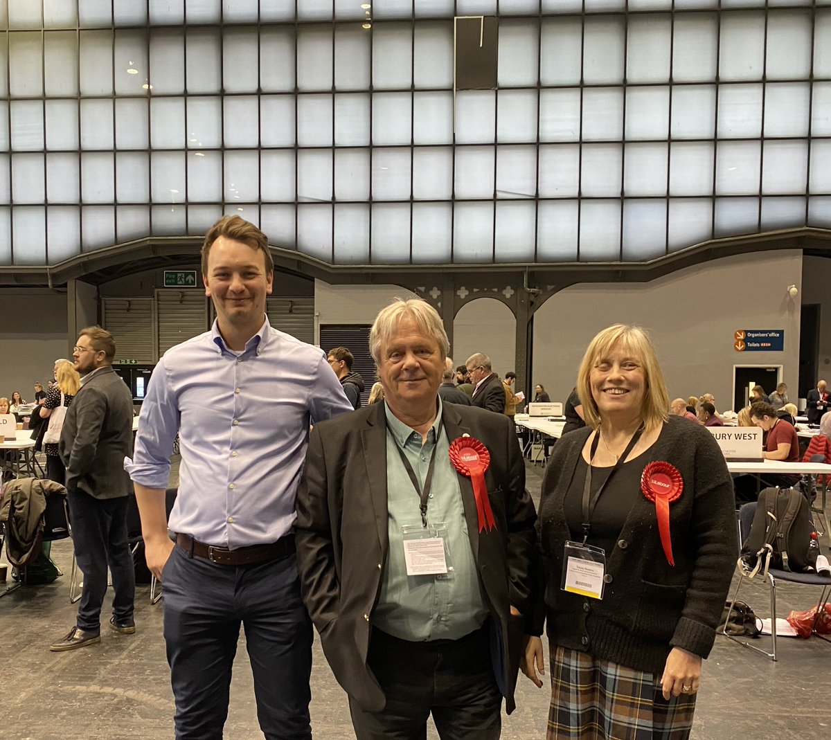 Thanks to Baguley residents for re-electing <a href="/cllr_p/">Paul Andrews</a> again. We are here for you - get in touch with <a href="/cllr_p/">Paul Andrews</a> <a href="/CllrTR/">Tracey Rawlins</a> <a href="/lukeraikes/">Luke Raikes</a> @Baguley_Labour