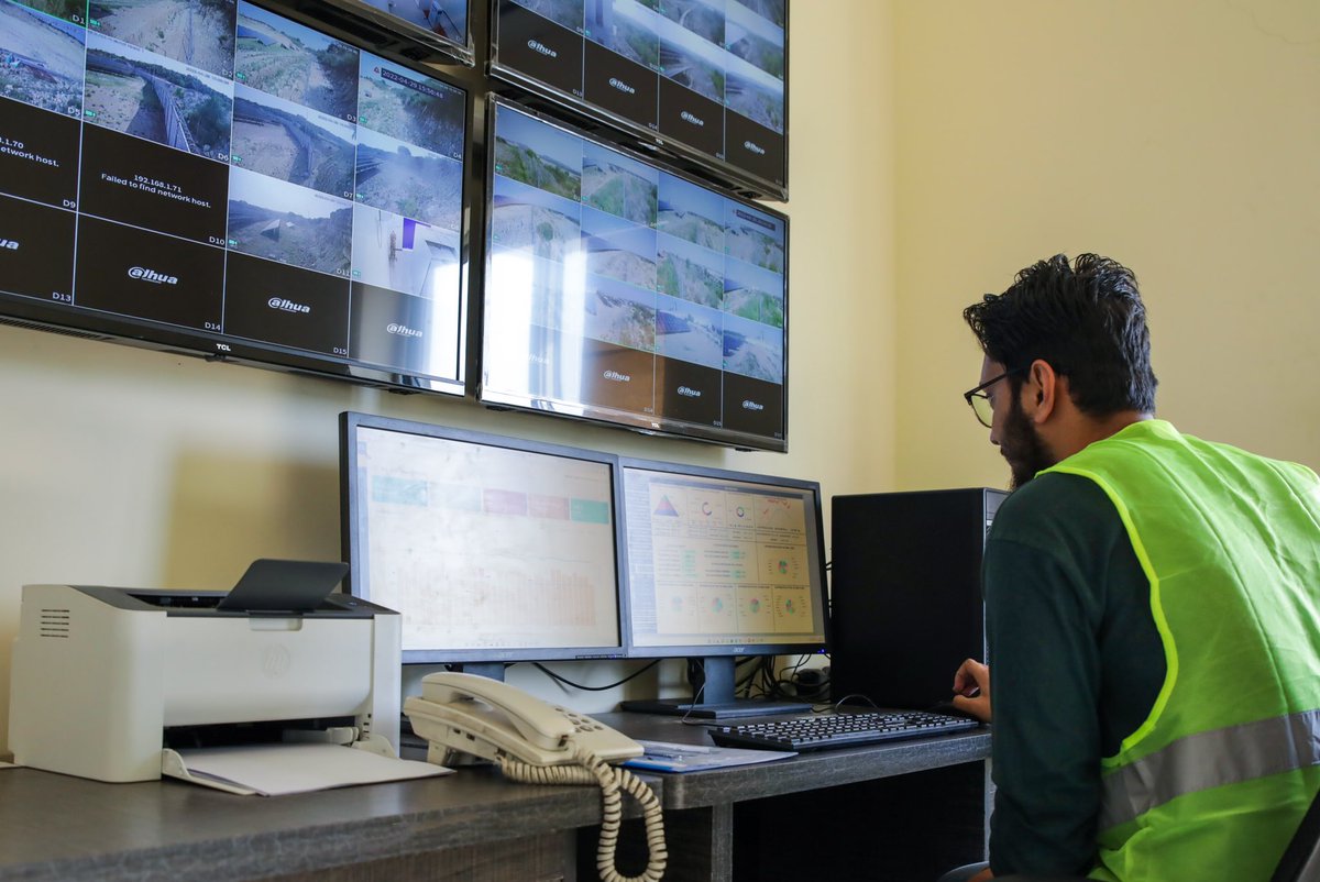 ReonEnergy's tweet photo. Extremely proud of our on-ground team working hard during this Eid season.
#ReonEnergy #Reon #Reflex #EnergyStorage #ReflexEnergyStorageSolutions #EnergySolutions #EnergyStorage #IndustrialSolarSpecialist #SolarEnergy #RenewableEnergy #Pakistan https://t.co/5ALGTxKYGT