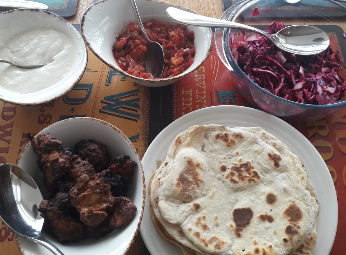 Chef2022's tweet photo. @ChefTomKerridge Shawarma Chicken on Yoghurt flatbreads  #outdoorcooking Didn't bbq, grilled chicken under high heat. Flatbreads cooked in cast iron pan. Marinade on Chicken: could taste all the spices,sauce easy to prepare, red cabbage so tender, #lush will definitely do again. https://t.co/b0Tsyrkyb7