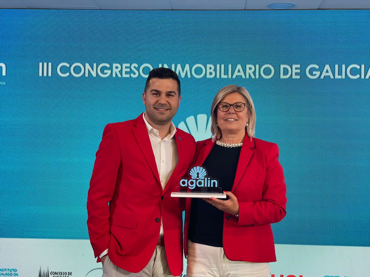 Inmodoval's tweet image. Gracias a las más de 60 agencias inmobiliarias que forman parte de AGALIN por escogernos para este premio como la agencia con el mejor Marketing de Galicia 💪🏽
#agalin #dovalcomprarcasa #comprarcasa