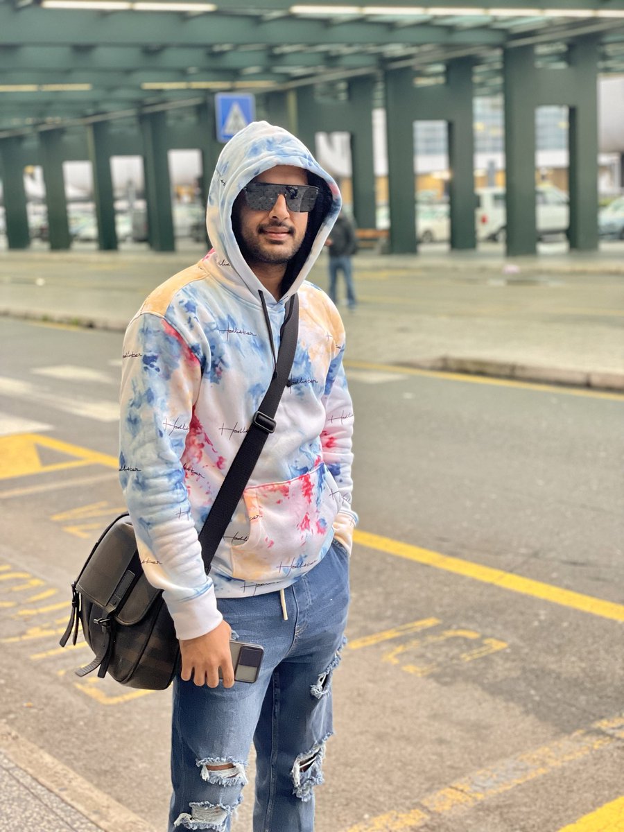 actor_nithiin's tweet photo. TOUCHDOWN MILAN 😍 https://t.co/X92PhgnZXC