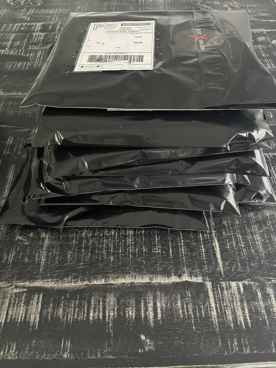 just_degens's tweet photo. The rest of your @VeeGinaz  Sold Put shirts are going out today! Thank you #veefam for all your support! 🙏🏼 @veecon here we come!! https://t.co/C2eLPrLRVU