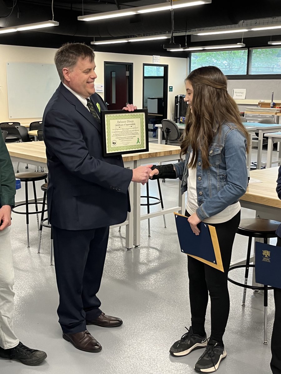 Windsor_CSD's tweet photo. Windsor 6th grader Delaney Dixon and a team of engineering students at @binghamtonu unveil Dixon's medical device invention, the Tick Stik. Read more: https://t.co/C7tK5H6BLm https://t.co/BhYDOFKhvd