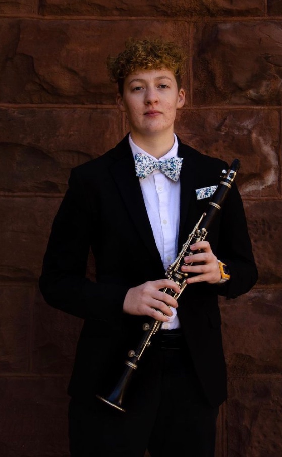 _baileyalysa_'s tweet image. Congrats to the love of my life on graduating 💙💛 #NAUGrad #Classof2022