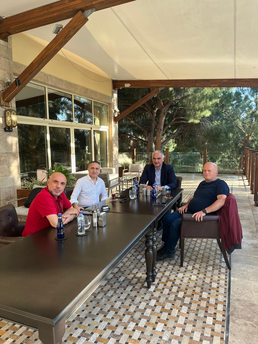 MehmetNuriErsoy's tweet photo. ANEX Turizm Grubu Kurucusu Sn. Neşet Koçkar, Pegas Touristik Kurucusu Sn. Ramazan Akpınar ve Coral Travel Group CEO’su Sn. Coşkun Yurt ile bir araya geldik.

Yeni turizm sezonu ile sektörümüze ilişkin değerlendirmelerde bulunduk. https://t.co/T7kkVYo4s7