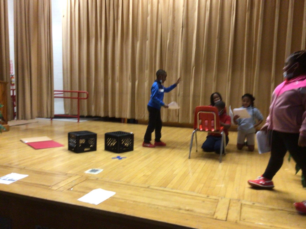 Mr. Young tweet media