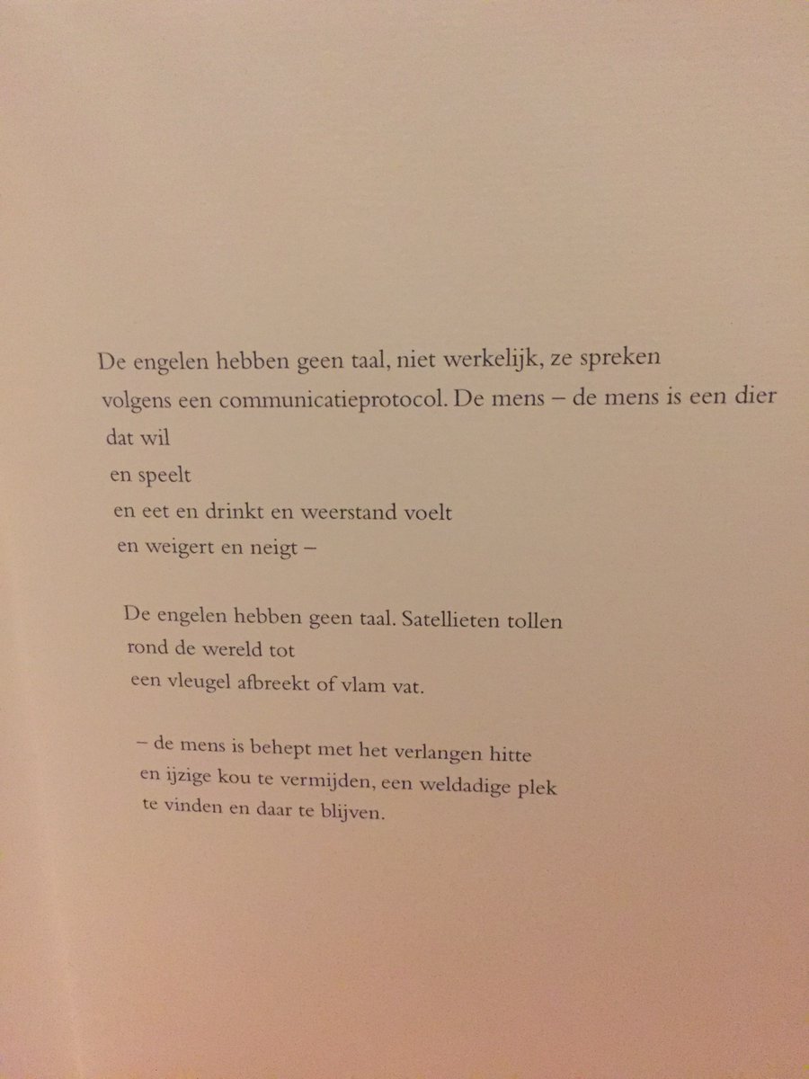 willemthies's tweet photo. Bibliofiele uitgave! Gedicht * Protocol. Gezet uit de Bembo, gedrukt op Zerkall &amp; Gmund. Geschept papier, in kartonnen omslag in Go To Hell Black. Conforme prijs: 15 e. Stuur PM bij interesse. Zou mooi geschenk zijn voor ware liefhebber van poëzie &amp; typografie, taal (der engelen) https://t.co/TWAYIh54Yb