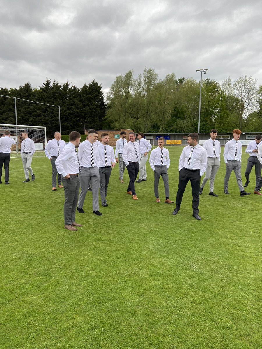 afchackleton_'s tweet image. We have arrived at Fernie Fields for today’s Nene Cup Final against Standens Barn. 

Team news to follow at 7pm 🖤🤍