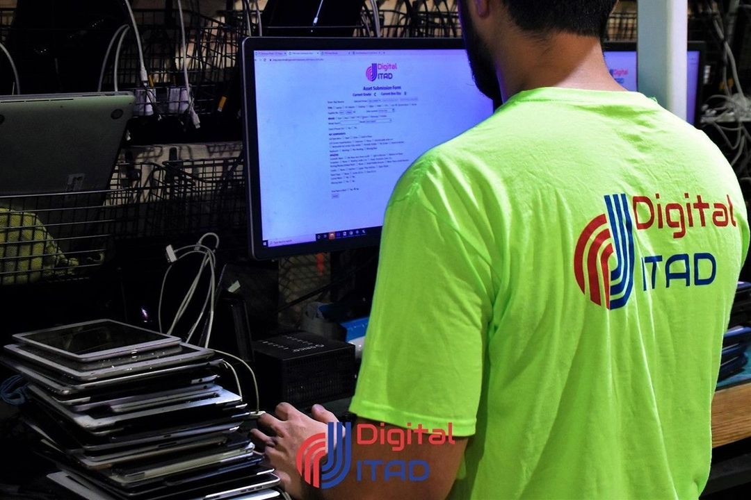 DigitalitadC's tweet image. Digital ITAD sells used #BulkTablets at competitive pricing for wholesale and bulk lots. Graded on an “A” to “S” scale by the professionals at the Digital ITAD facility, the #BulkWholesaleTablets from top manufacturers like Microsoft and Apple are thoroughly inspected for
